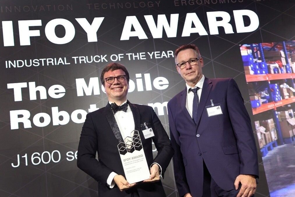 La colaboración entre humanos y robots gana protagonismo en un prestigioso premio internacional de logística